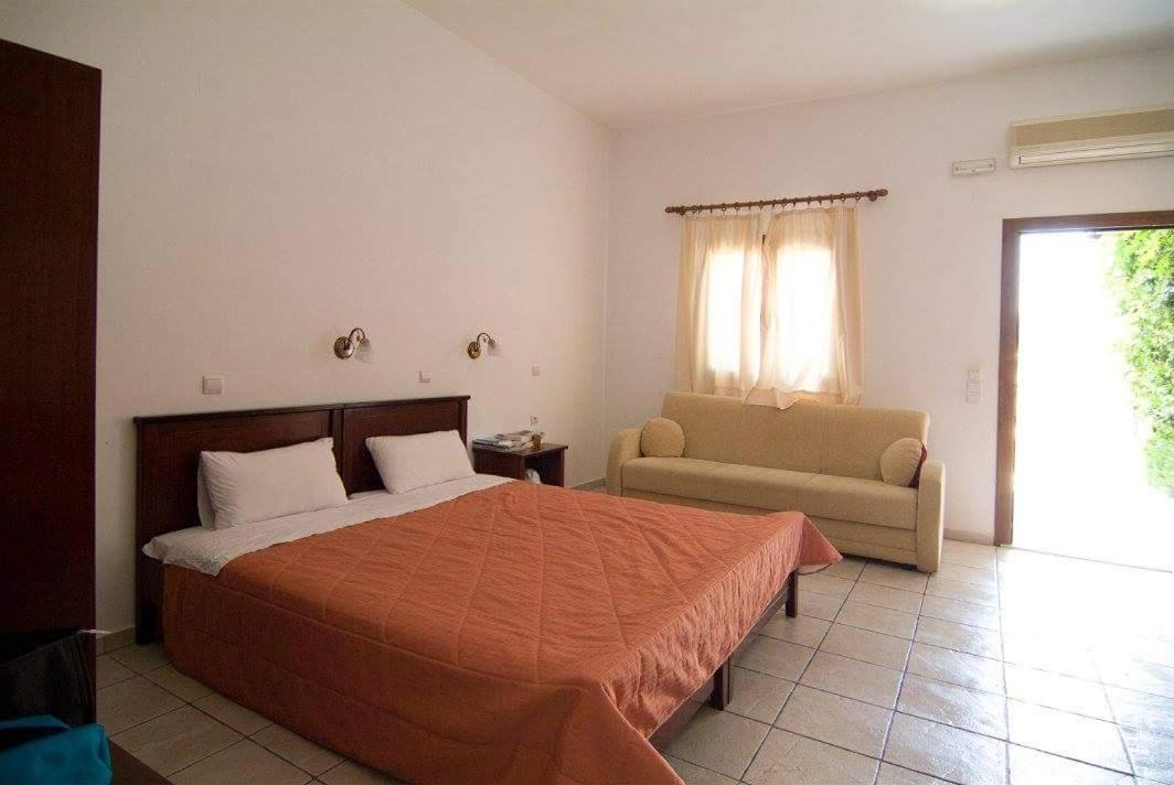Sunset Hotel Parga Exterior photo
